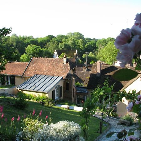 ホテルLe Clos Du Point De Vue Montigny-sur-Loing エクステリア 写真